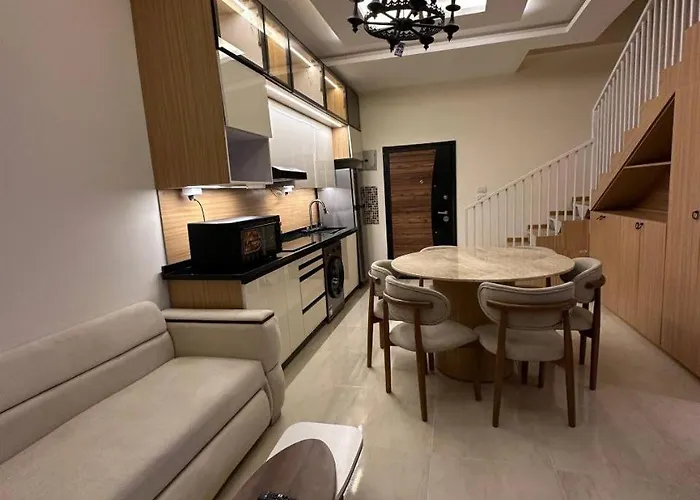 Hills Azure Topview Apartment *